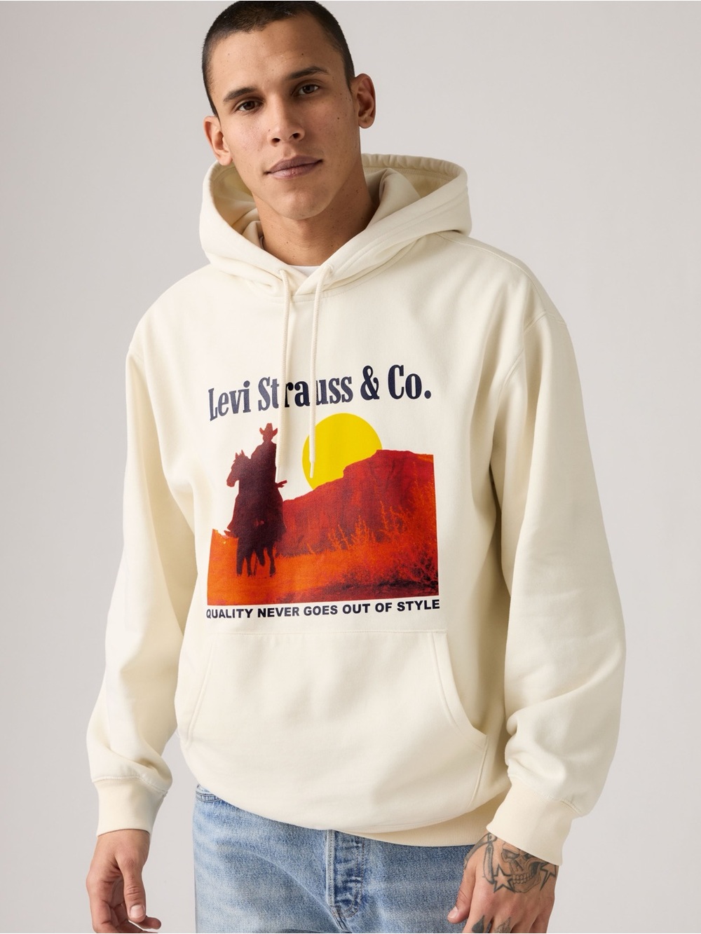 Levi’s Relaxed Graphic Hoodie Sweatshirt, Cream, Sz S, NWT